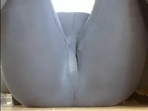 Snapshot of Squirtlady38 chatting on 01.24.25 Squirtlady38 online show from 01.24.25