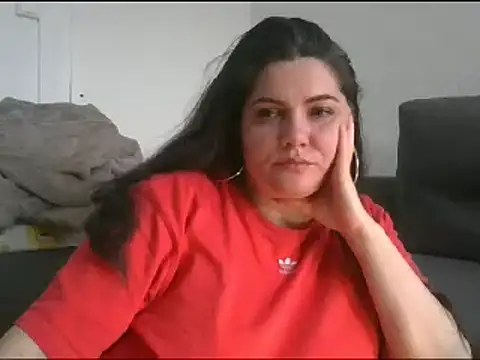 Snapshot of Squirtlady38 chatting on 02.07.25 Squirtlady38 online show from 02.07.25