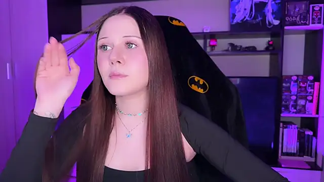 jasminevine online show from 04.04.26