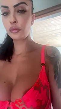 Helena Karel online show from 06.28.26