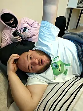 Snapshot of genderfluidco2 chatting on 01.10.26 genderfluidco2 online show from 01.10.26