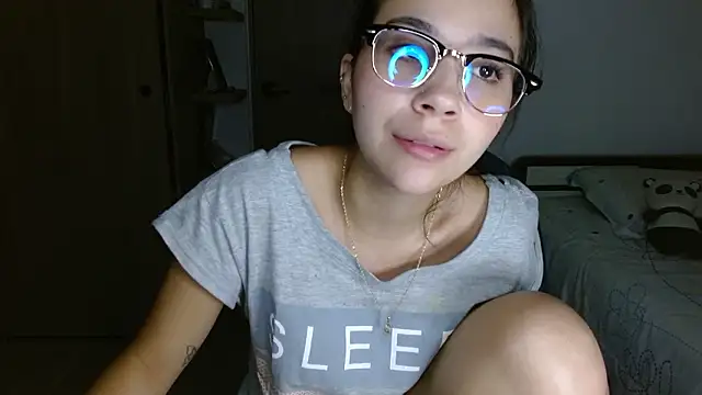 mia  lopez  online show from 03.27.26