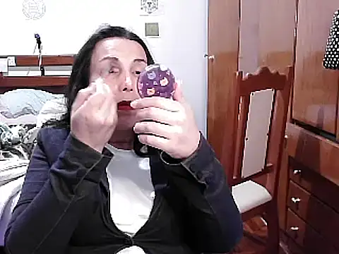 Snapshot of LauraVicttoria361215 chatting on 12.11.24 LauraVicttoria361215 online show from 12.11.24