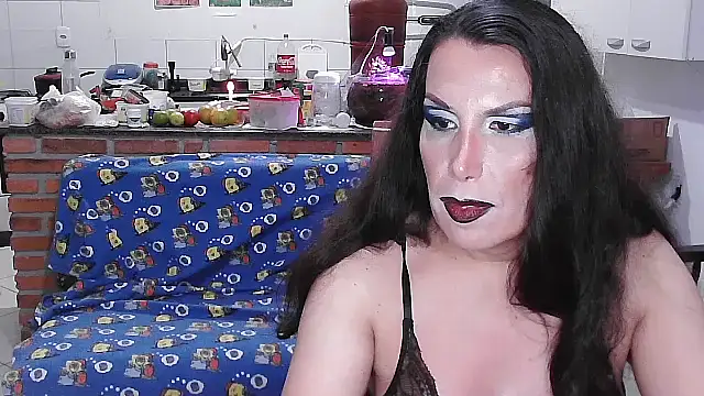 Snapshot of LauraVicttoria361215 chatting on 12.19.25 LauraVicttoria361215 online show from 12.19.25