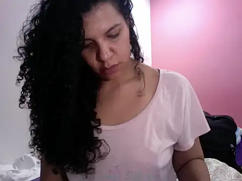 gatubelahot online show from 01.15.25