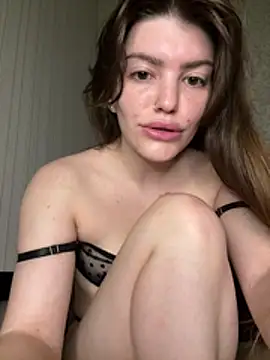 FionaLaNice online show from 05.03.26