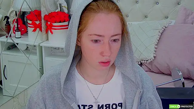 TinaBrook online show from 09.26.25