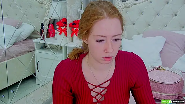 TinaBrook online show from 11.10.25