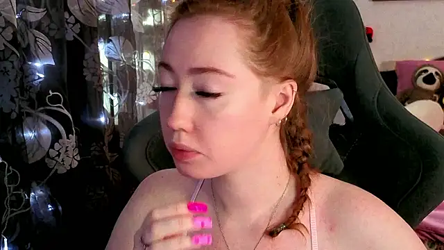 TinaBrook online show from 02.24.26