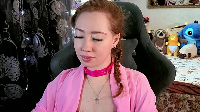 TinaBrook online show from 03.18.26