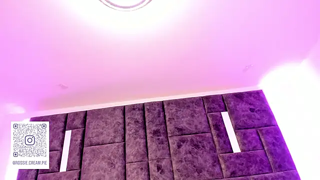 Petit-Rosse online show from 03.03.25