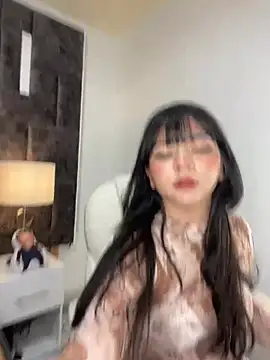 Petit-Rosse online show from 03.12.25