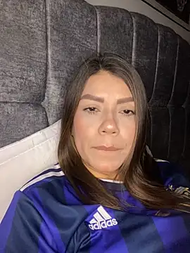 Snapshot of martina_contreras chatting on 11.28.25 martina contreras online show from 11.28.25