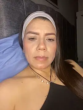 martina contreras online show from 05.18.26
