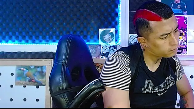 Darko0717 online show from 03.21.25