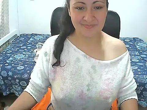 SenthiX online show from 10.17.25