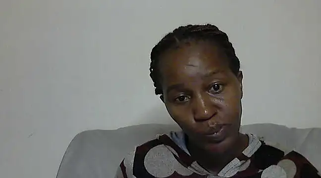 sluttylaura21 online show from 03.14.25