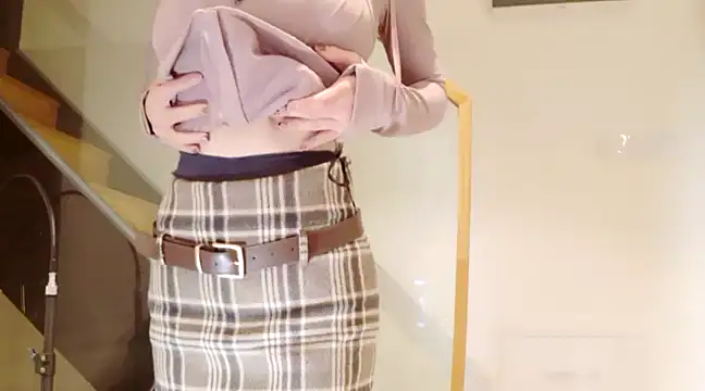 Snapshot of Serena-AU chatting on 01.14.25 Serena-AU online show from 01.14.25