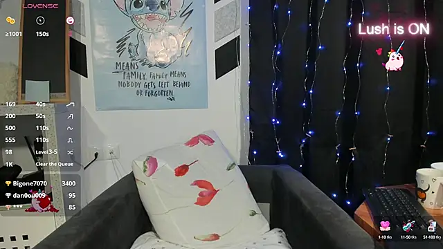 Snapshot of alexysgray chatting on 03.20.25 alexysgray online show from 03.20.25