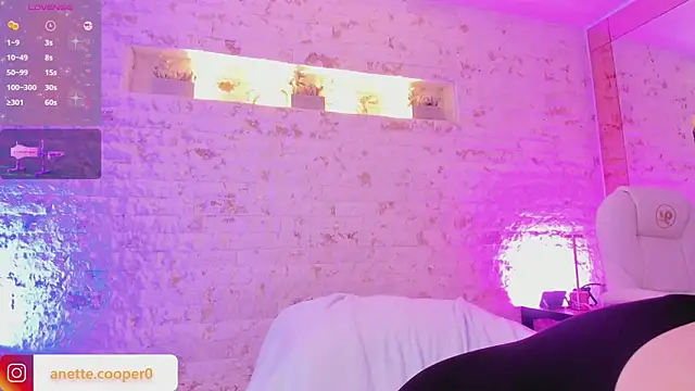 Snapshot of anette_cooper chatting on 01.28.25 anette cooper online show from 01.28.25