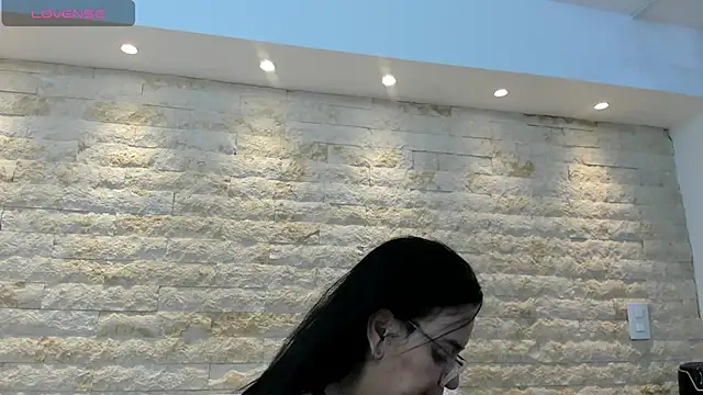 Snapshot of anette_cooper chatting on 11.28.25 anette cooper online show from 11.28.25