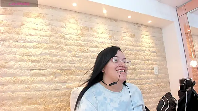 Snapshot of anette_cooper chatting on 12.04.25 anette cooper online show from 12.04.25