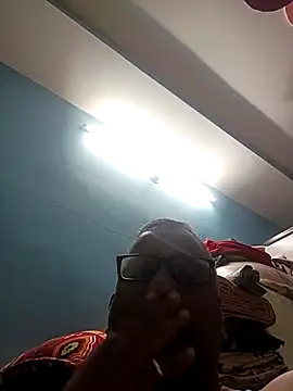 Snapshot of StarPacifist6 chatting on 01.22.25 StarPacifist6 online show from 01.22.25