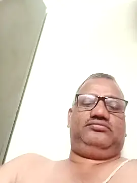 Snapshot of StarPacifist6 chatting on 03.09.25 StarPacifist6 online show from 03.09.25