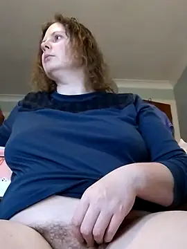 Snapshot of xxSexyBushLinnxx chatting on 03.18.26 xxSexyBushLinnxx online show from 03.18.26