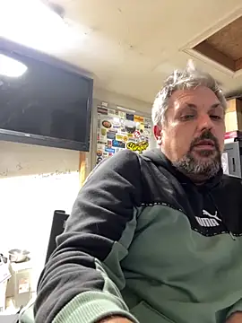 tank32s online show from 11.17.25