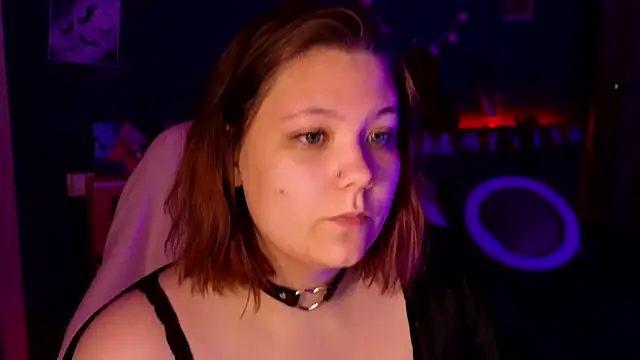 DjennaPalme online show from 10.22.25