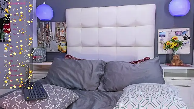 Snapshot of cinthya_walker1 chatting on 12.31.24 cinthya walker1 online show from 12.31.24