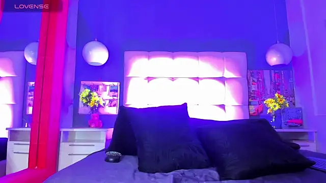 cinthya walker1 online show from 02.20.26