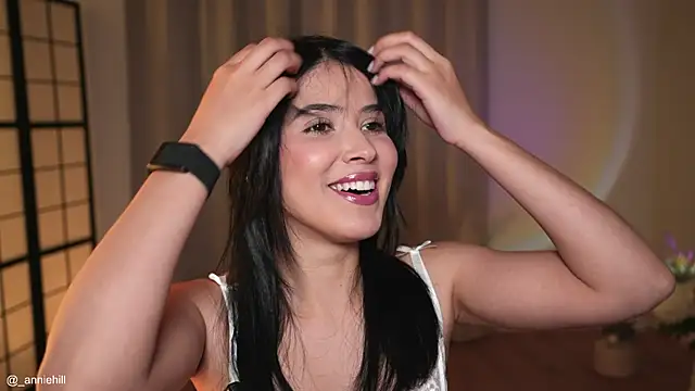 anniehillofficial online show from 04.19.26