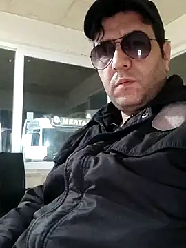 Snapshot of fraud705 chatting on 12.23.24 fraud705 online show from 12.23.24