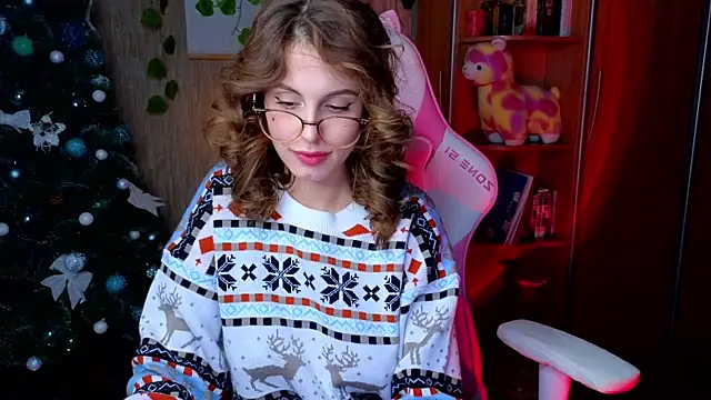 EdelineMaher online show from 01.04.25