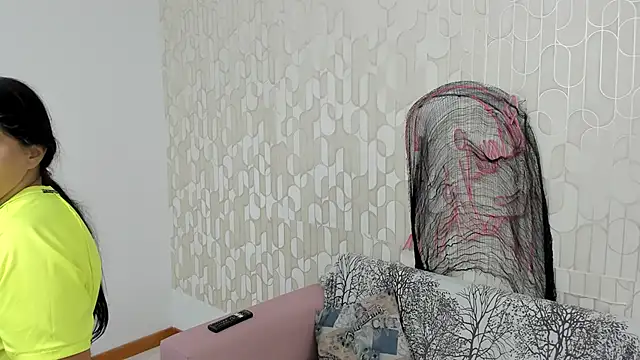 veronica salas online show from 10.29.25