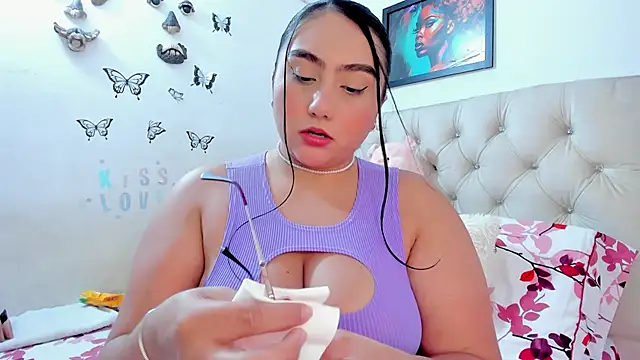 NayaWayne online show from 03.14.26