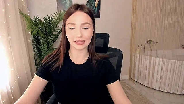 GracefulLook online show from 03.20.25