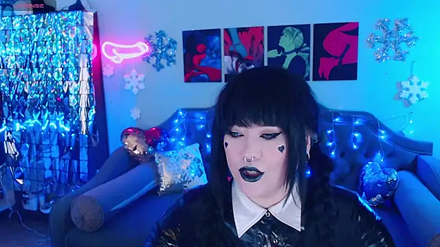 wickedxqueen online show from 01.07.25