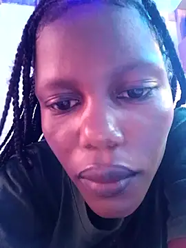 Snapshot of Slender-simple1 chatting on 10.11.25 Slender-simple1 online show from 10.11.25