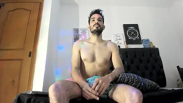 JohanyLatino online show from 01.13.25