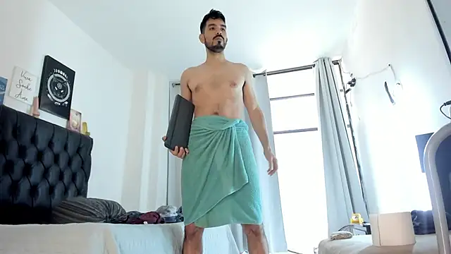 JohanyLatino online show from 03.02.25