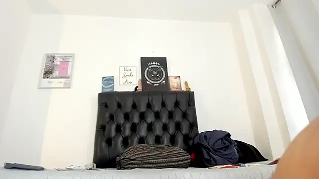 JohanyLatino online show from 03.11.25