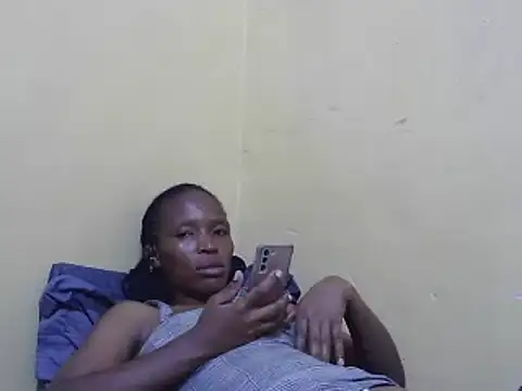 Smillie prety online show from 03.14.25