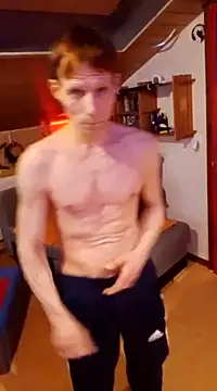 Snapshot of Cridere chatting on 02.17.25 Cridere online show from 02.17.25