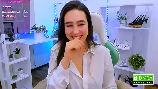  Eliizabeth  online show from 02.05.26