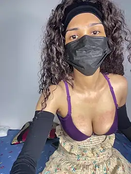 Snapshot of BandySL chatting on 12.14.24 BandySL online show from 12.14.24