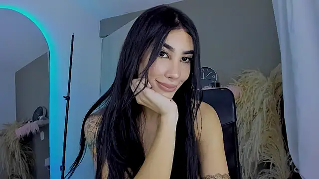 GarciaMilu online show from 11.28.25