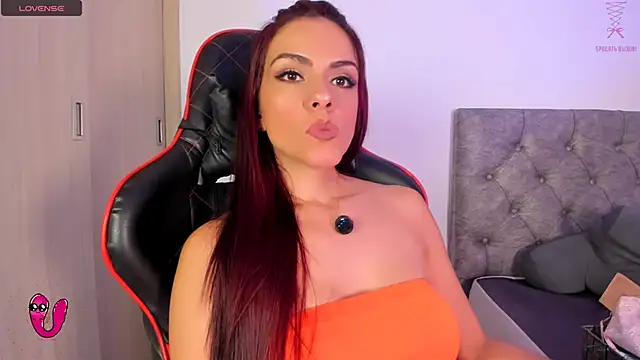 Samara Kim online show from 01.15.26